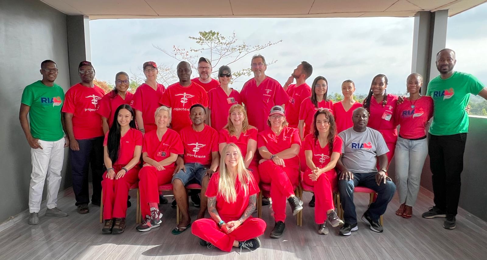 Medical Volunteer group in Cote d'Ivoire 